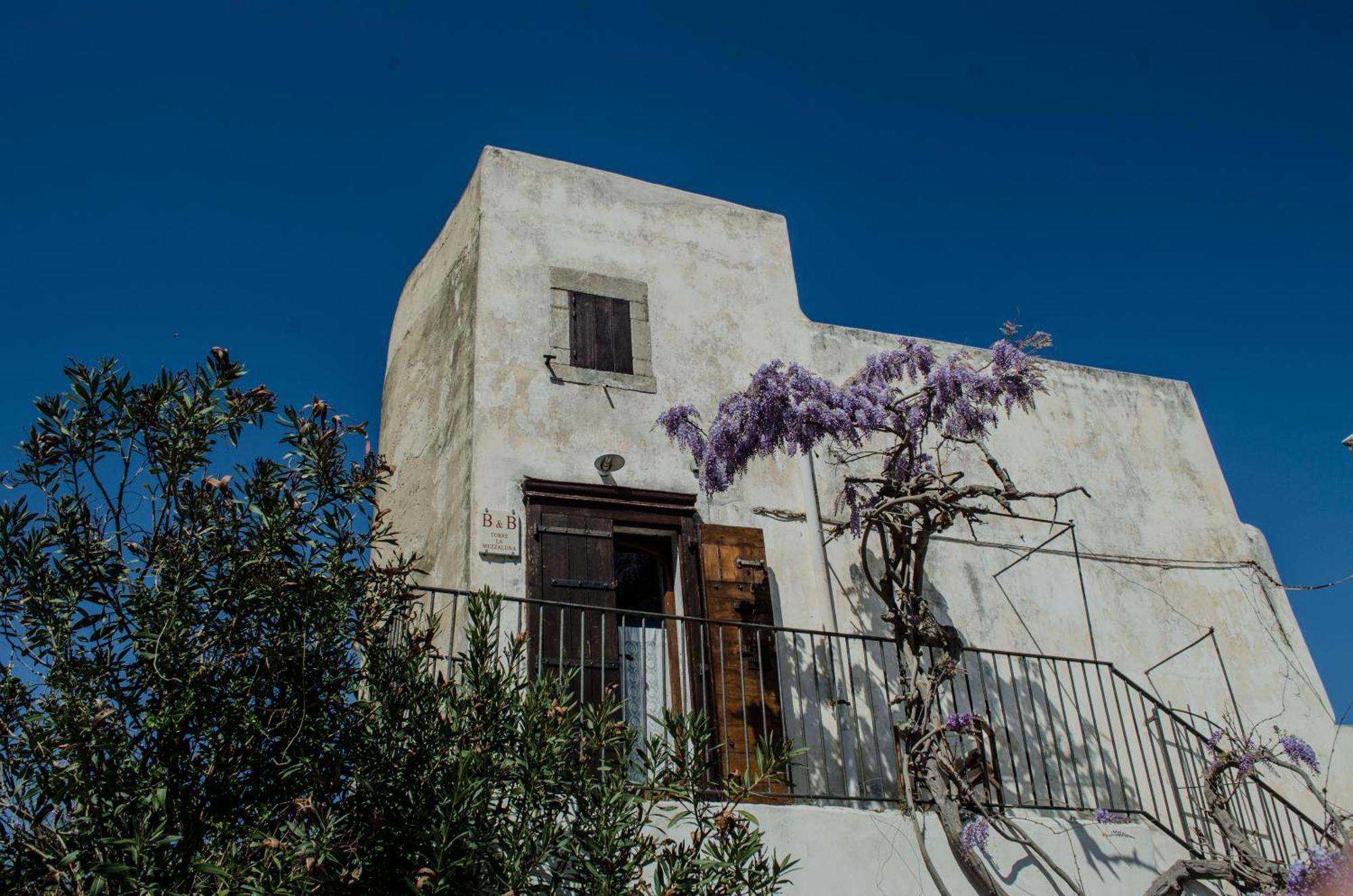 Torre La Mezzaluna Bed & Breakfast Vieste Dış mekan fotoğraf